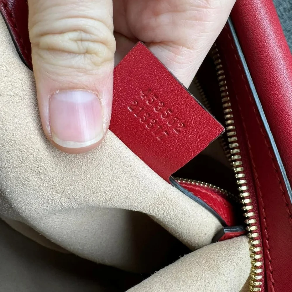Authentic Gucci Embossed GG Leather Red Shoulder Designer Bag - Picture 14 of 14